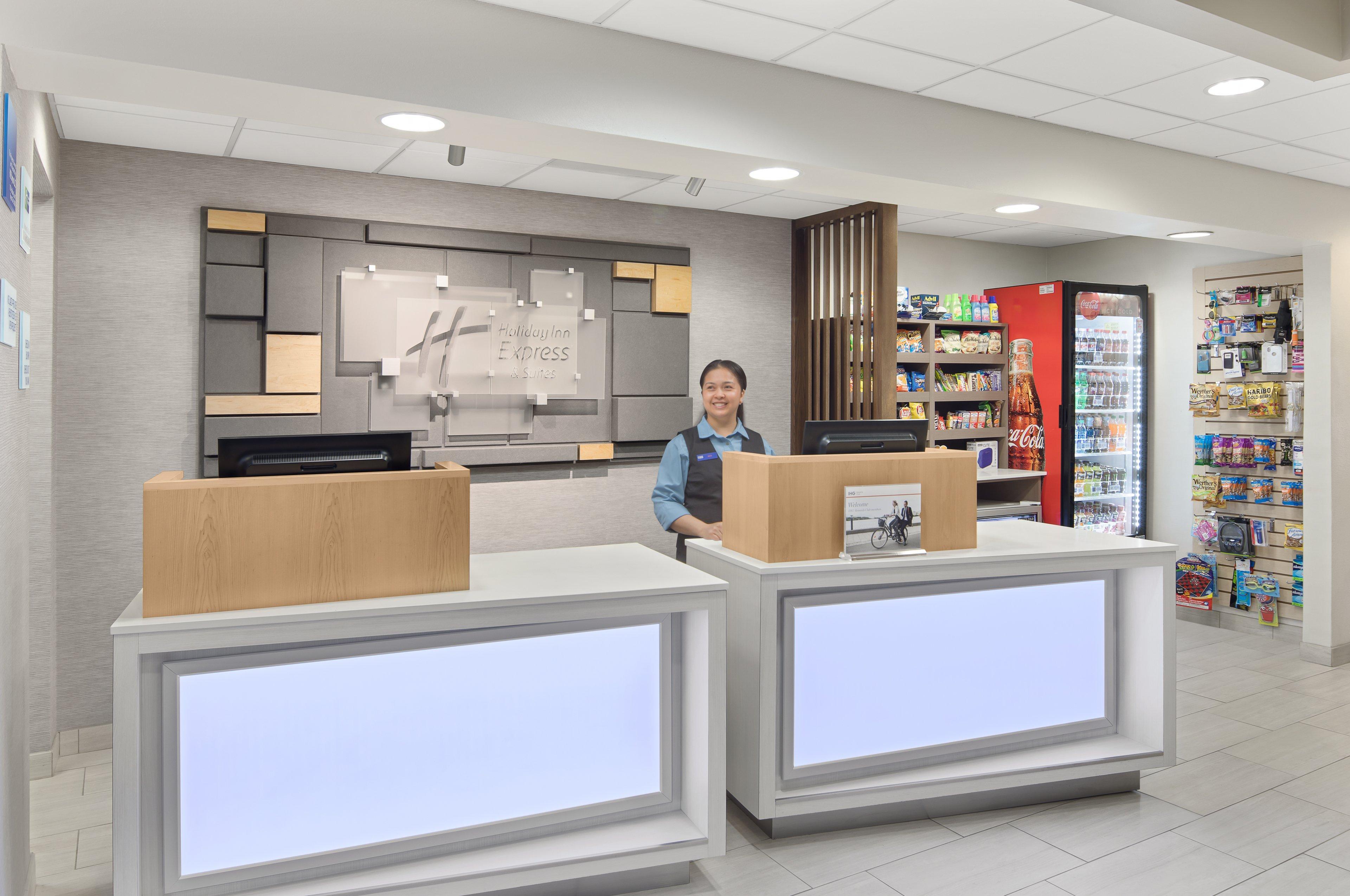 Holiday Inn Express Hotel & Suites Byron By Ihg Ngoại thất bức ảnh