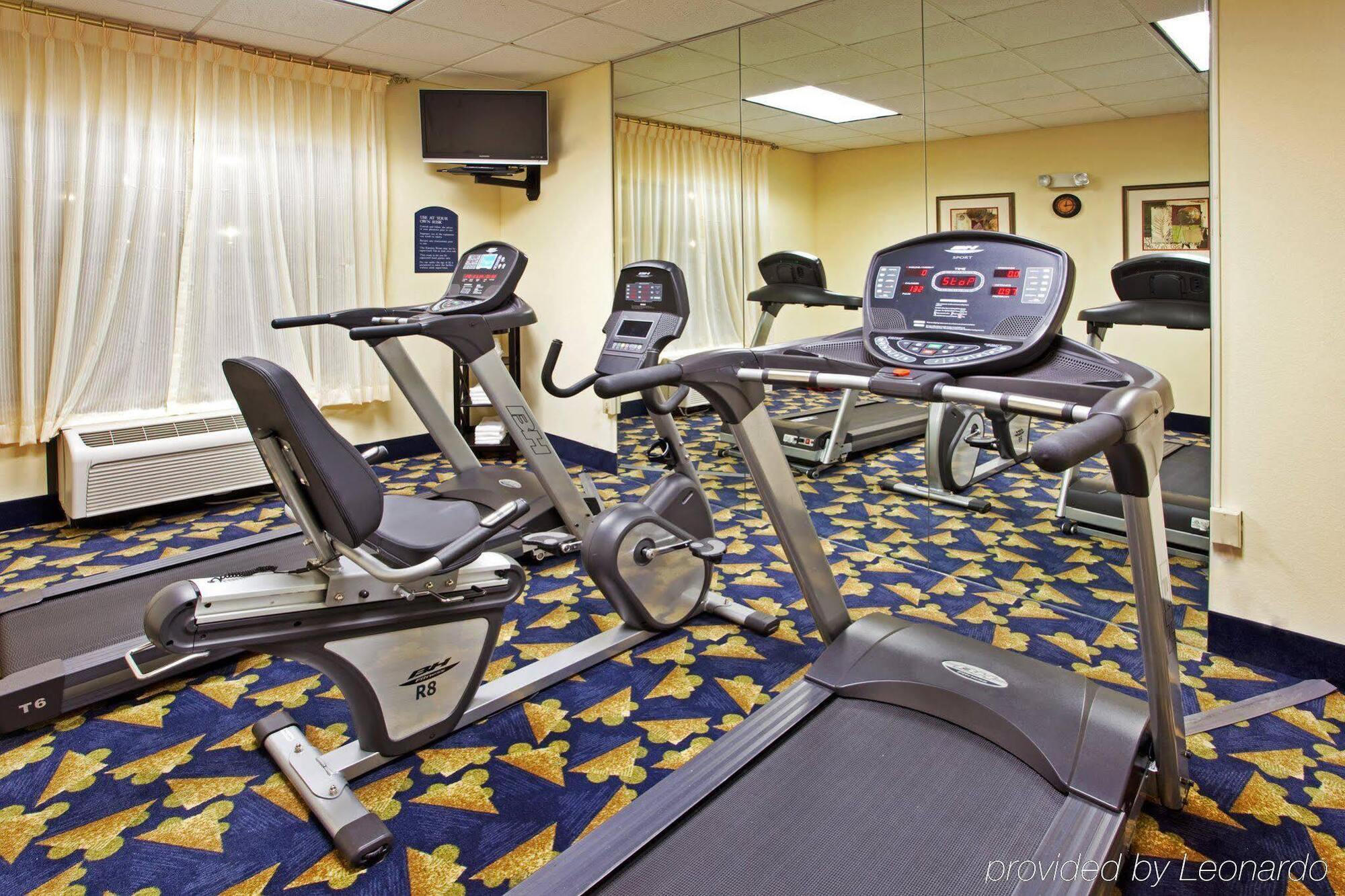 Holiday Inn Express Hotel & Suites Byron By Ihg Ngoại thất bức ảnh